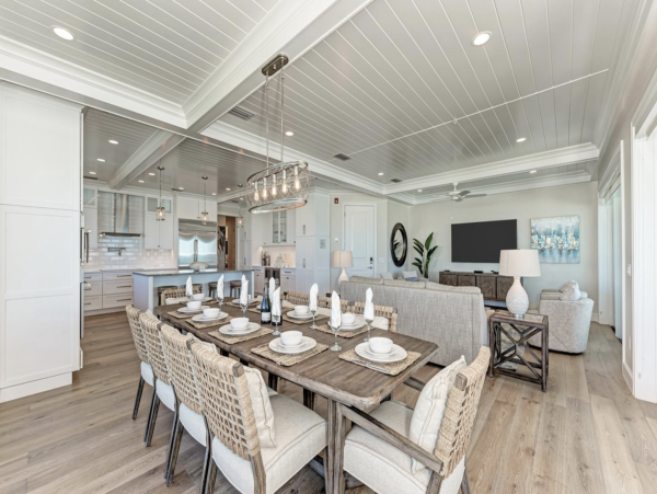 Anna Maria Island Beachfront Condo Rental - Luxury 4-Bedroom Gulf-View Vacation Condo with Pool and Spa